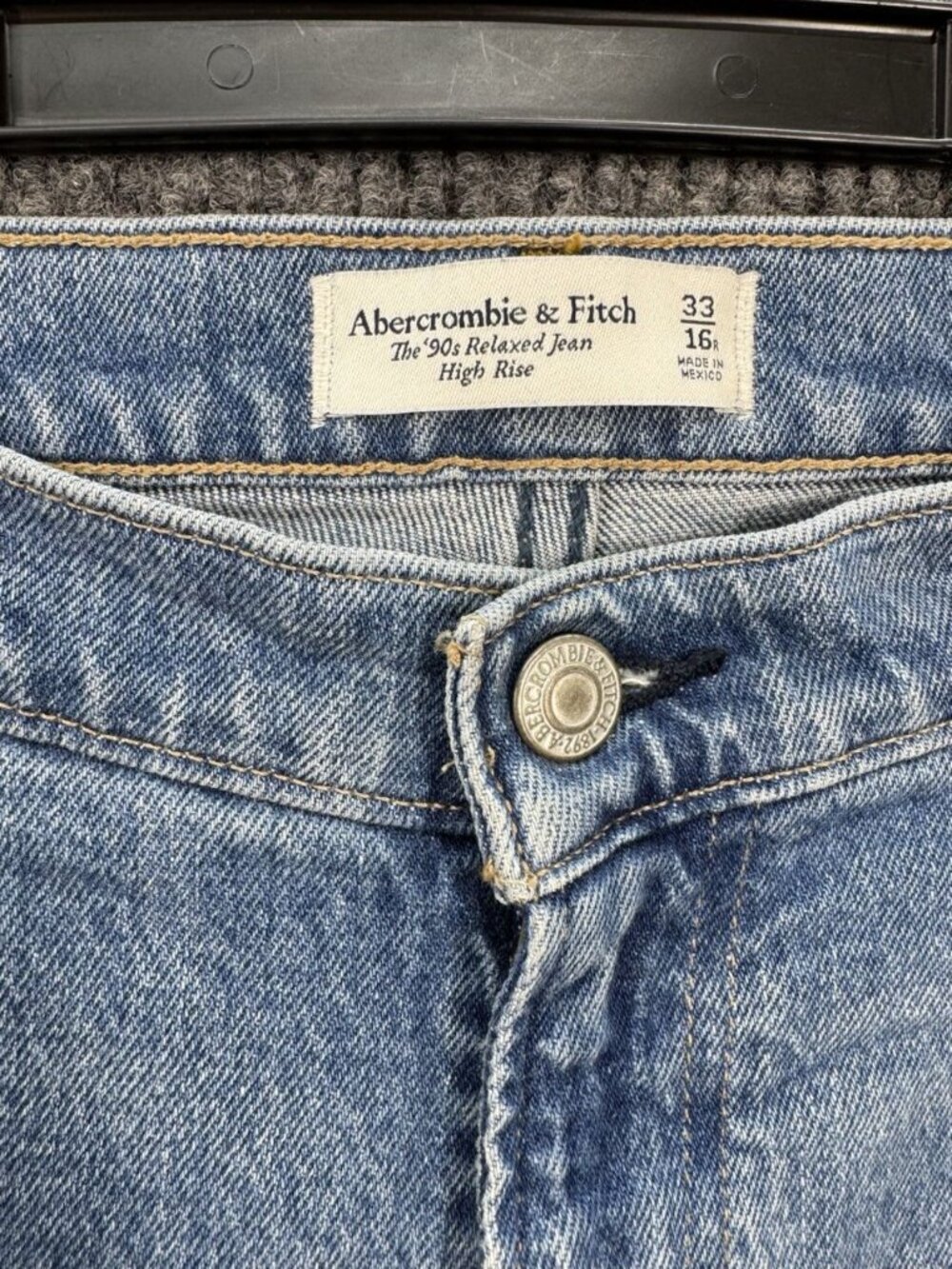 Abercrombie & Fitch Jeans Womens 33/16R The 90s Relaxed High Rise Distressed - Picture 3 of 8